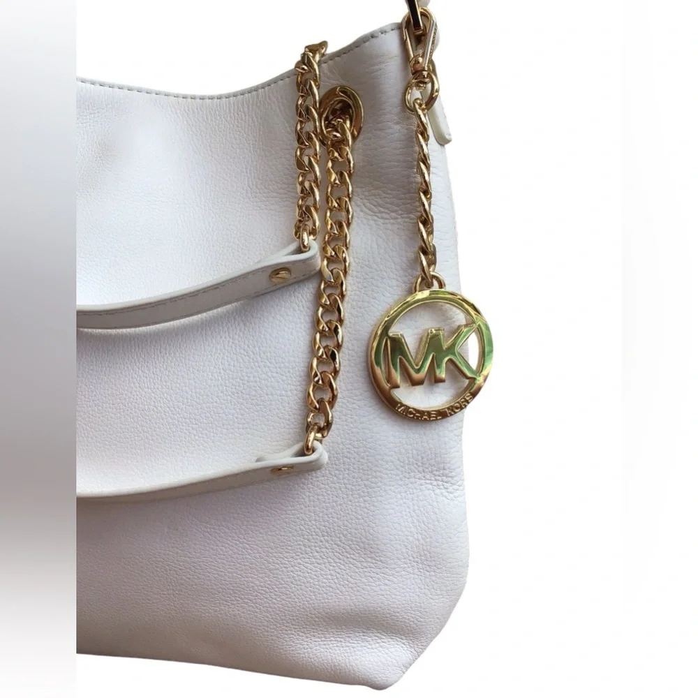 Michael Kors White Leather Jet Set Chain Shoulder Bag